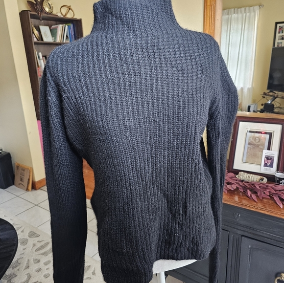 Vince sweater - Picture 3 of 3